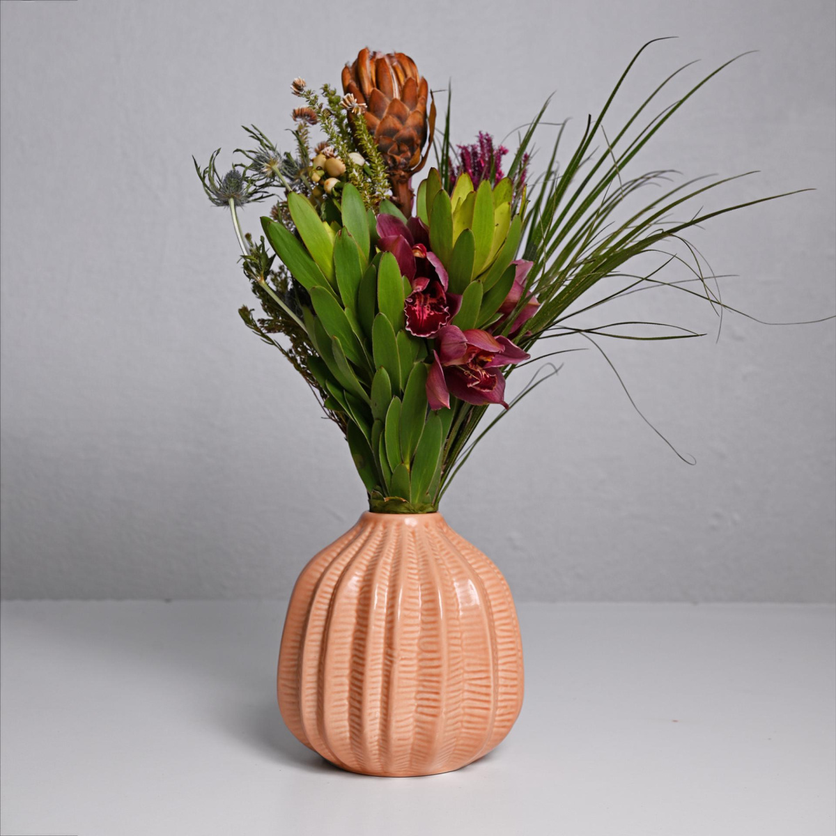 Мала кремаста декоративна вазна COIN S12 7357756