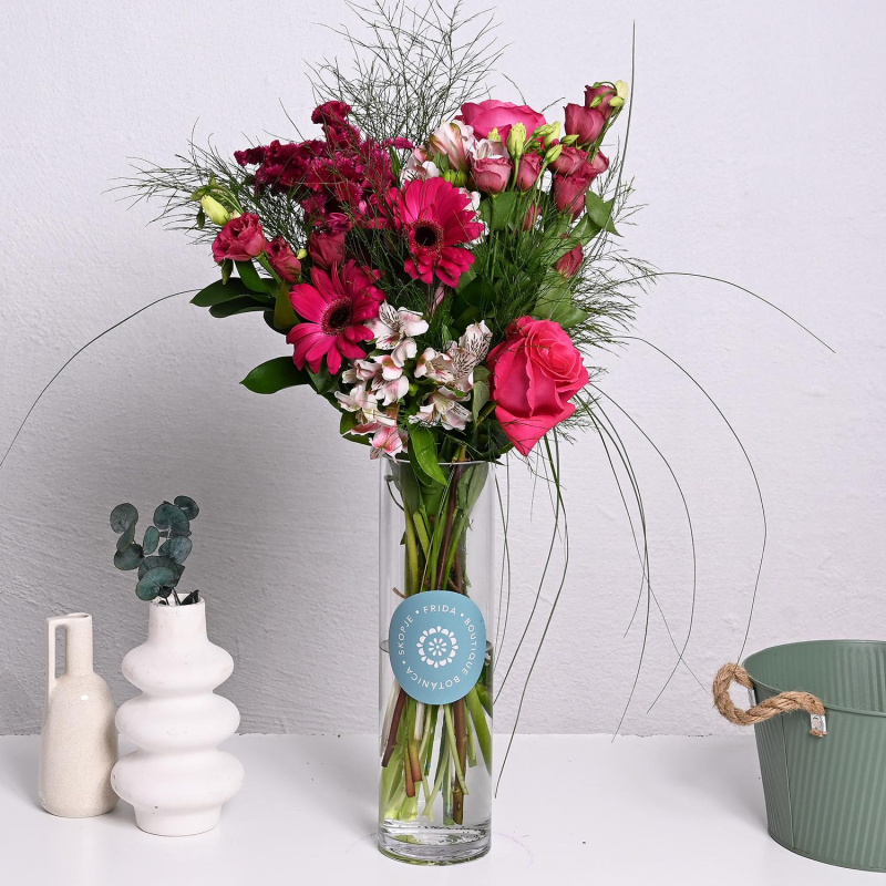 Магнет на Љубовта (M)