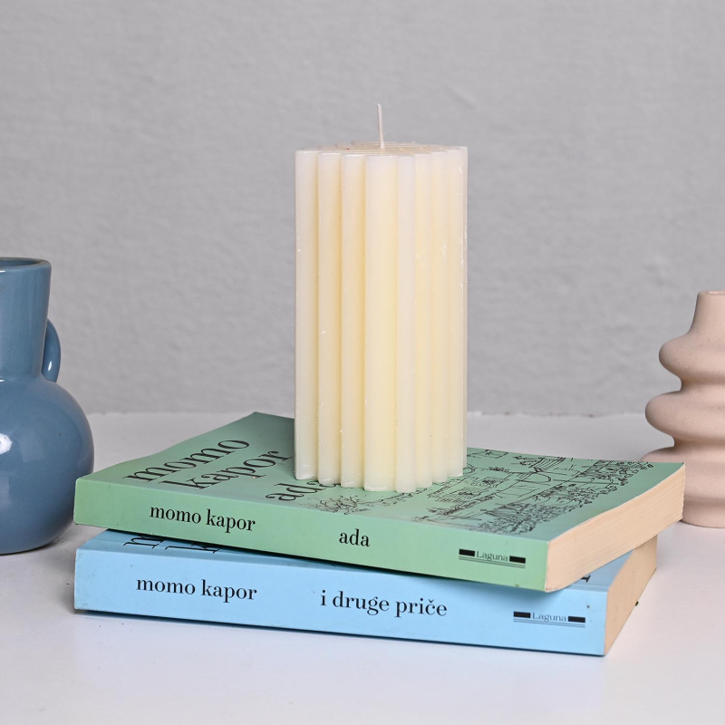 Декоративна Свеќа