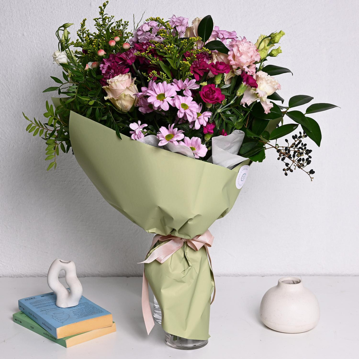 Букет со Хризантеми и Рози