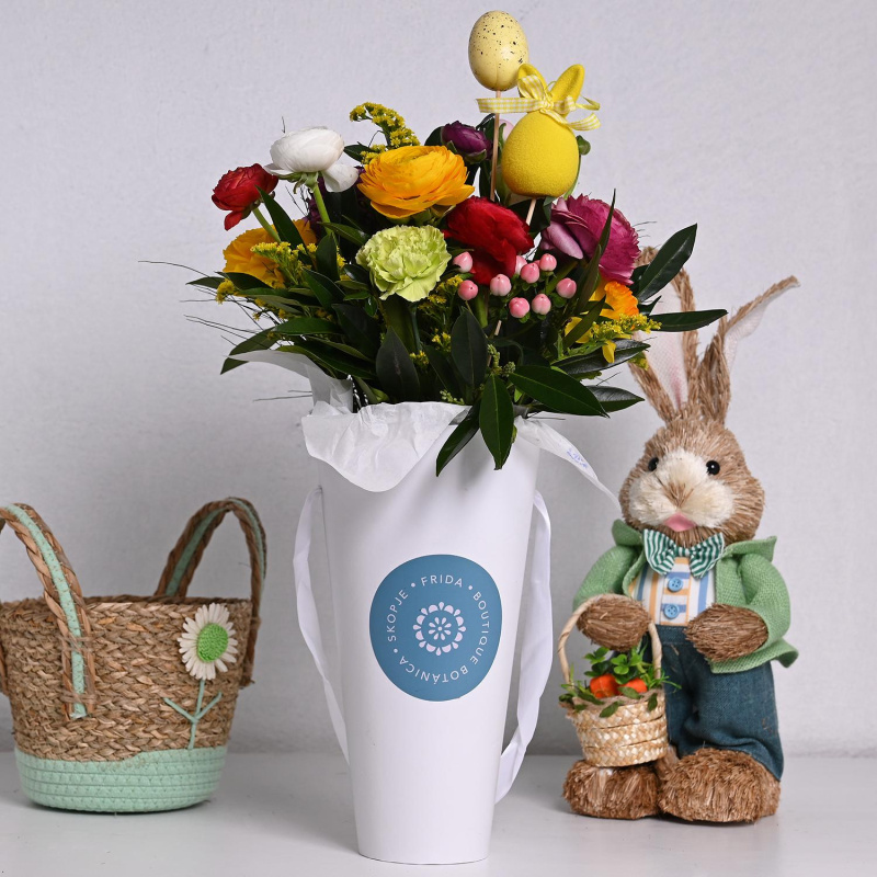 Botanica Viva - Цветен Аранжман во Кутија